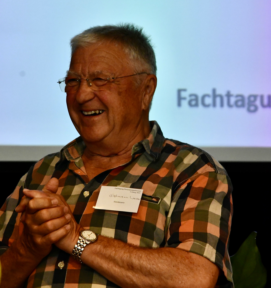  Walter Großmann
